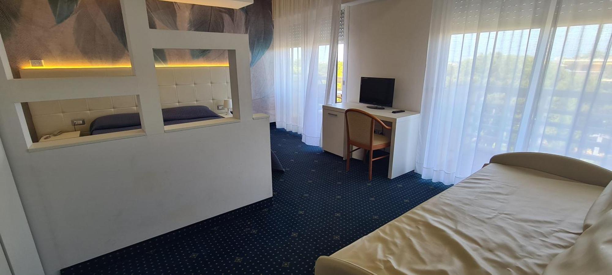 Eros Hotel