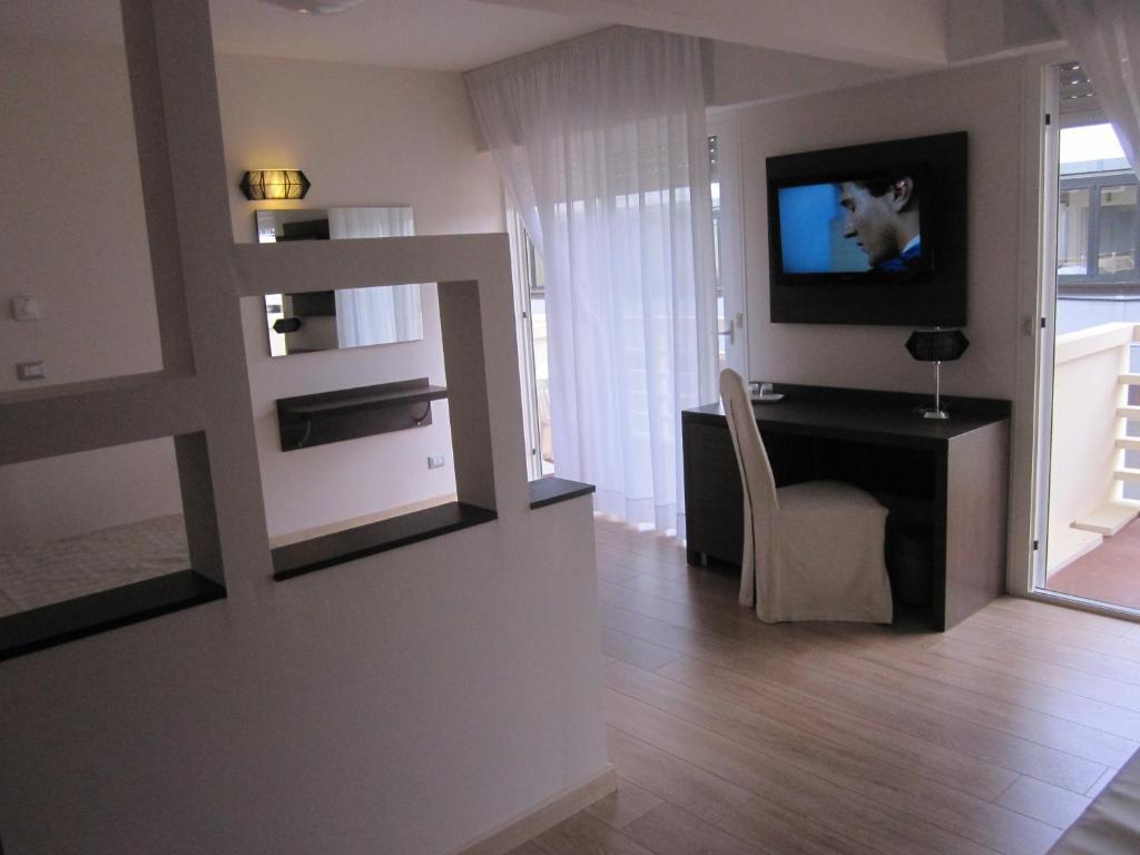 Hotel Eros 3*