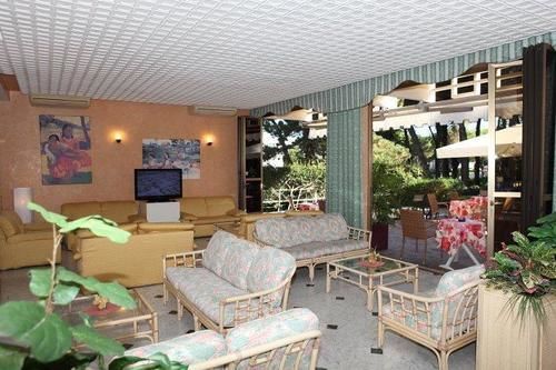 Hotel Eros